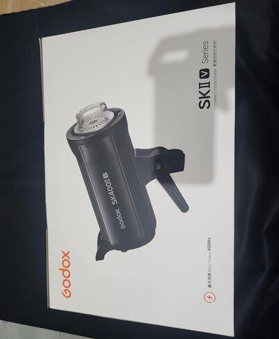Godox SK400II-V SK400II V 400Ws 5700±200K Strobe Light,Built-in 2.4G Wireless X System,Clear LCD Panel, with LED Modeling Lamp for Bowens Mount Photo Studio in Saudi Arabia