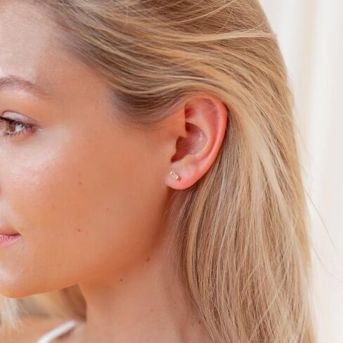 Push-in Flat Back Earrings, Hypoallergenic 14K Gold Plated Princess Cut Cubic Zirconia Stud Earrings Square CZ Studs | Cartilage Earring | Tragus Helix Piercing Jewelry | Threadless Push in Flatback Nap Earrings for Women Men in Saudi Arabia