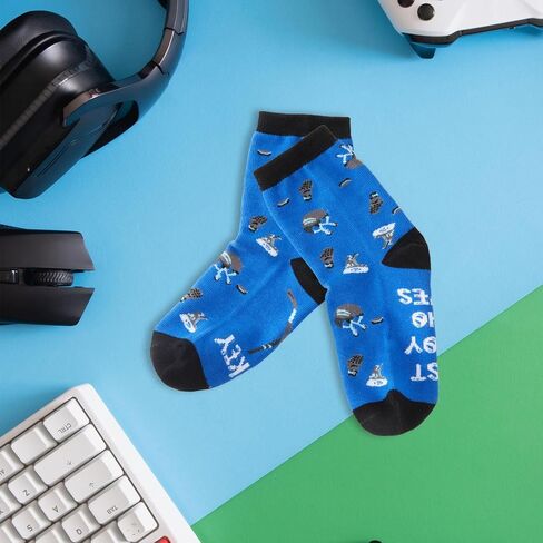 Hockey Gifts For Boys Girls Kids - Boys Hockey Gifts Socks Birthday Gift for 6 8 Year Old Boy - Funny Hockey Gifts For Boys Kids - Tween Preteen Gifts in Kuwait