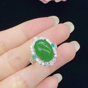 Classic Jade Green Ring for Lady Anniversary Accessories Gift Fashion 925 Sterling Silver Ring Women Jewelry Adjustable Emerald Green Ring Set with AAA Zircon Full of Diamonds