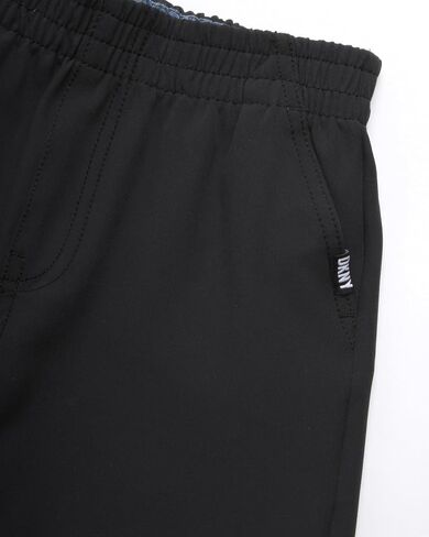 طقم شورت للأولاد من DKNY - قطعتين من قميص بولو بأكمام قصيرة وشورت بتقنية مطاطية - طقم ملابس صيفي للأولاد (2T-7) in Kuwait