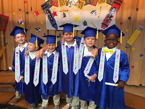 سرق التخرج من الصف الخامس فئة 2024، وشاح التخرج من الصف الخامس لديكورات حفلات التخرج من الصف الخامس 2024 للأولاد والبنات والأطفال من الدرجة الخامسة لوازم زينة التخرج in Kuwait