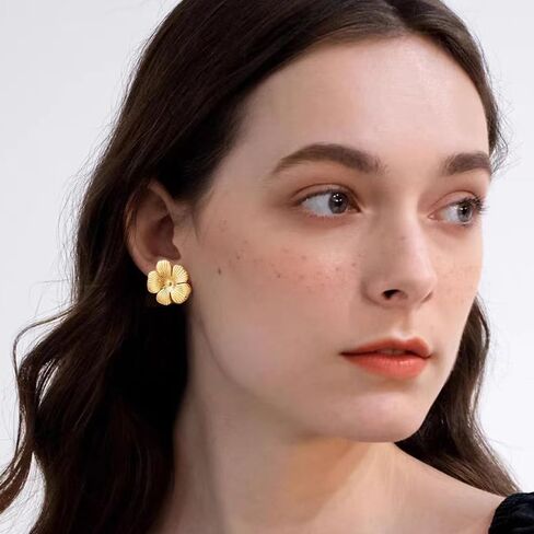 أقراط على شكل زهرة أقراط ذهبية مكتنزة أقراط عصرية للنساء مجوهرات الأزياء in Kuwait