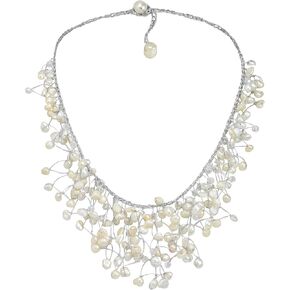 AeraVida Women's Timeless Cultured Freshwater White Pearls & Crystals on Silver Colored Thread Bib Style Statement Necklace for Boho Chic Style with Elegant Evening Wear & Wedding Vibes