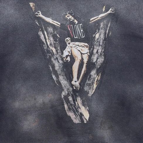 Chainsaw Man Unisex Hoodies Smoke V Letter Graphic Rapper Gothic Skull Angel Cotton Pullover Hooded Sweatshirt in Kuwait