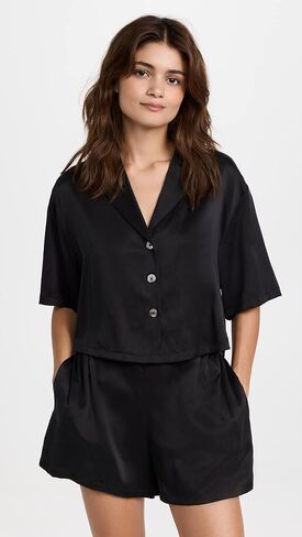 مجموعة شورت Lunya للسيدات من الحرير القابل للغسل بأزرار in Kuwait