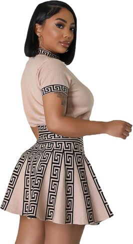 Fashion round neck sleeved pleated skirt two-piece knit printed dress in Saudi Arabia