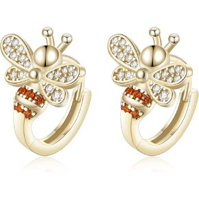 أقراط حلقية صغيرة من الفضة الإسترلينية عيار 925 من EleQueen CZ ذهبية اللون للنساء والفتيات in Kuwait