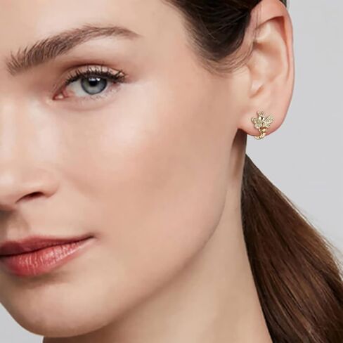 أقراط حلقية صغيرة من الفضة الإسترلينية عيار 925 من EleQueen CZ ذهبية اللون للنساء والفتيات in Kuwait