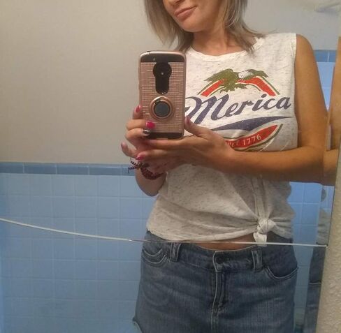 womens T-shirt in Saudi Arabia