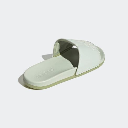 صندل Adilette Comfort Slide للنساء من أديداس in Kuwait