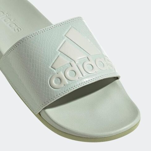 صندل Adilette Comfort Slide للنساء من أديداس in Kuwait