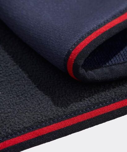 vineyard vines Men's Mountain Sweater Fleece Vest in Saudi Arabia