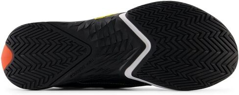 New Balance Men's Minimus Tr V2 Cross Trainer in Saudi Arabia