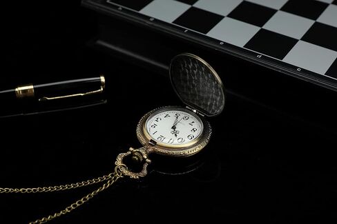 Fashion Watch Vintage Bronze Skeleton Men's Children's Gift Motorcycle Copper Hanging Quartz Pocket Watch with Chain in Saudi Arabia