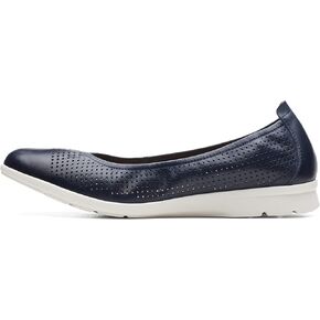 Clarks Women's Jenette Ease Ballet Flat