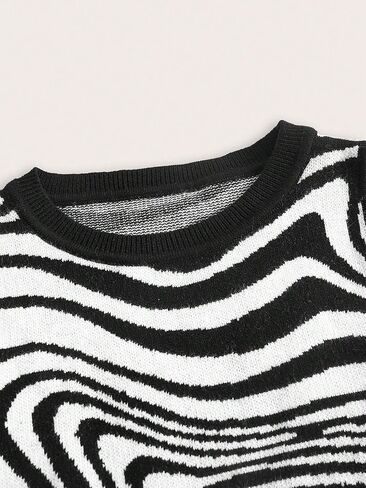 Floerns Women's Zebra Striped Print Crop Top Sleeveless Slim Fit Sweater Vest in Saudi Arabia