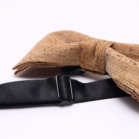 Men's Wollow Wooden Bow Tie With Bits Of Wood in Saudi Arabia