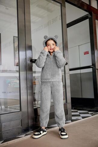Arshiner Girls 2 Piece Outfits Sweatsuit Fuzzy Long Sleeve Bear Ear Hoodie Sweatshirt and Sweatpant Kids Clothing Sets in Saudi Arabia