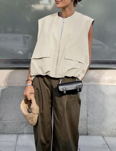 Women's Lightweight Zip Up Vest Cargo Oversized Sleeveless Ruched Hem Blazer Jackets Top with Pockets in Saudi Arabia
