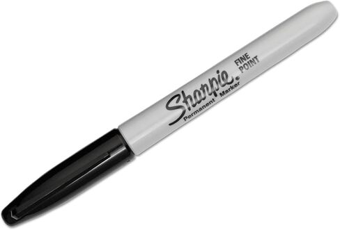 Sharpie 30001 Fine Tip Permanent Marker Pen - Black in Saudi Arabia