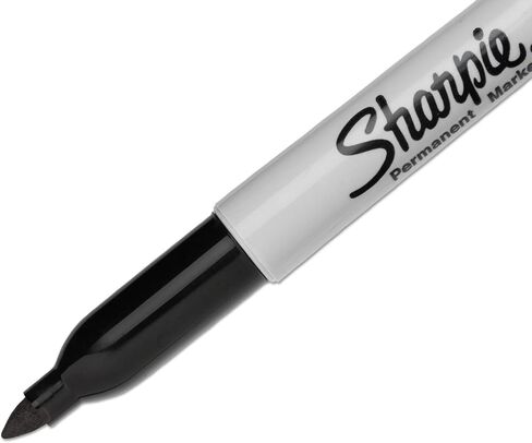 Sharpie 30001 Fine Tip Permanent Marker Pen - Black in Saudi Arabia