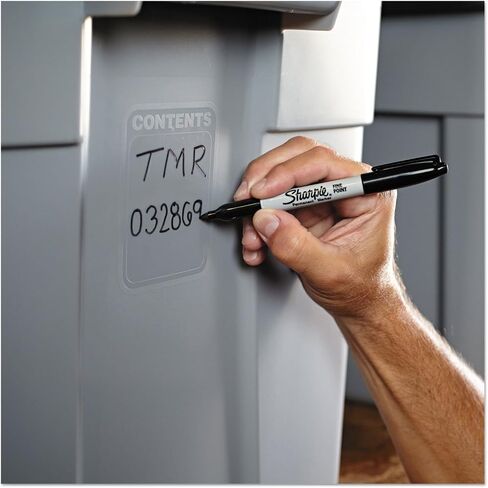Sharpie 30001 Fine Tip Permanent Marker Pen - Black in Saudi Arabia