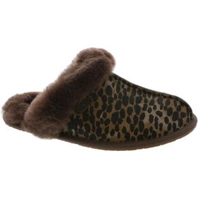 UGG Women's Scuffette Caspian Slipper