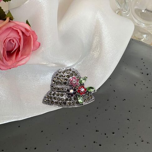 بروش على شكل قبعة للنساء والفتيات من حجر الراين والكريستال بروش دبابيس مجوهرات in Kuwait