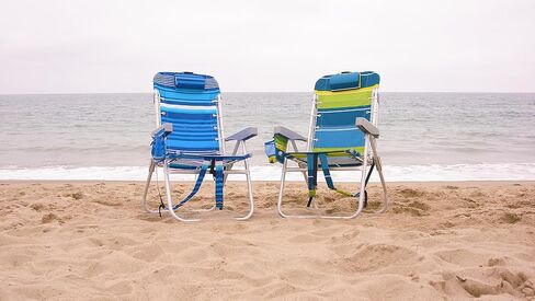 Homevative Cooler+ Folding Tall Backpack Beach Chair, High Tide Blue | High Seat Design 17in, Backpack Straps, Cup & Phone Holder, Cooler Pouch, Towel Bar, 5-Position Recline, Lay-Flat in Kuwait
