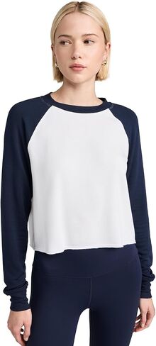 سويت شيرت نسائي قصير من الصوف in Kuwait