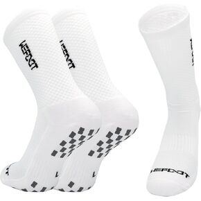 جوارب رياضية من WE FOOT Dual Grip PLUS Crew جوارب مضادة للانزلاق للرجال والنساء لكرة القدم وكرة السلة داخل الصالات والتنس