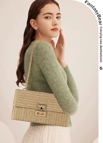 كلوث صيفي من القش للنساء، حقائب يد من الخيزران للنساء وحقائب من الخيزران لقضاء العطلات على الشاطئ in Kuwait