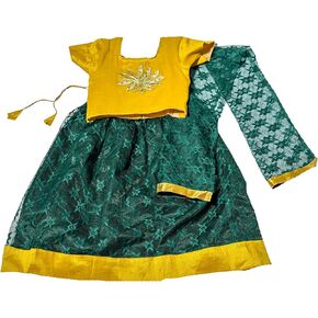 مجموعة ليهينغا تشولي من المناديل الذهبية والشبكة الخضراء من الهند، مجموعة ليهينغا تشولي للأطفال، ملابس الحفلات بأكمام قصيرة من ليهينغا تشولي in Kuwait