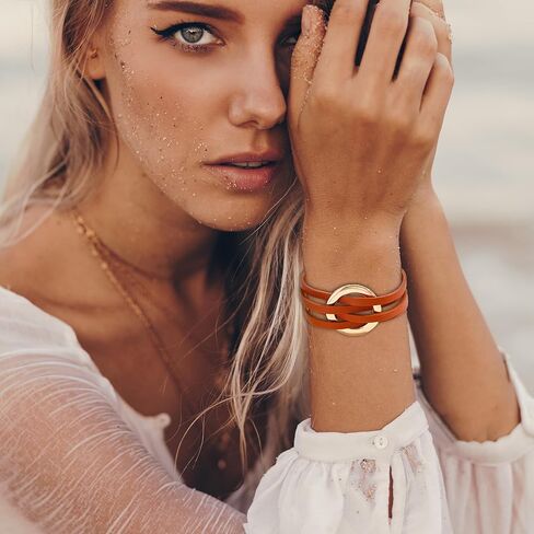 سوار جلدي للنساء من الجلد الأسود مضفر سوار بوهو متعدد الطبقات سوار جلدي ملفوف سوار الهالوين عيد الحب الذكرى السنوية هدايا عيد الميلاد in Kuwait