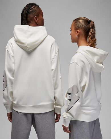 Jordan Essentials Men's Graphic Fleece Pullover Hoodie in Saudi Arabia
