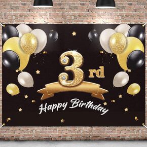 خلفية لافتة عيد ميلاد سعيد ثالث - 3 لوازم زينة لحفلات أعياد الميلاد للأولاد - أسود ذهبي 4 × 6 أقدام in Kuwait