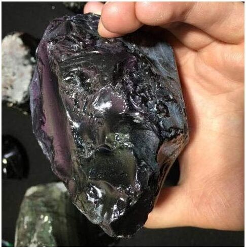 Natural Obsidian Healing Crystal Raw Gemstones Rocks Stones One Piece for Home Office Decoration, Tumbling, Polishing, Crystal Healing in Saudi Arabia