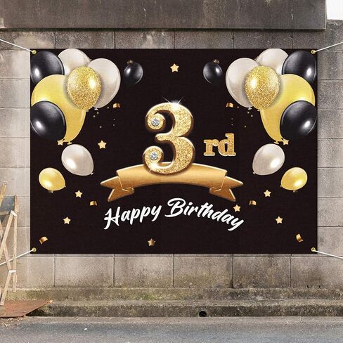 خلفية لافتة عيد ميلاد سعيد ثالث - 3 لوازم زينة لحفلات أعياد الميلاد للأولاد - أسود ذهبي 4 × 6 أقدام in Kuwait