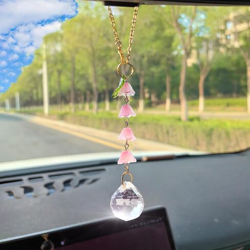 إكسسوارات مرآة السيارة من Sun Catcher، زجاج معلق زنبق الوادي، مرآة الرؤية الخلفية، ديكور مرآة السيارة اللطيفة للنساء، زينة كريستالية للسيارة على شكل زهرة (وردي) in Saudi Arabia