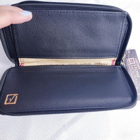 ستون مونتين محفظة معصم بيزلي منقوشة باللون الأسود وإدراج كتاب شيكات SLG in Kuwait