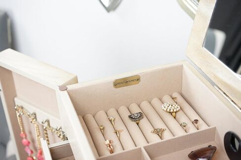 تشيلسي: رمادي داكن in Kuwait