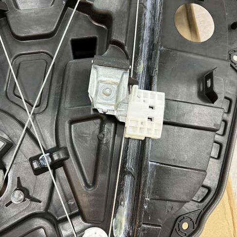 Genuine OEM Power Window Regulator Compatible with Kia Optima 2016~2020 (Front RH (82481D4000)) in Saudi Arabia
