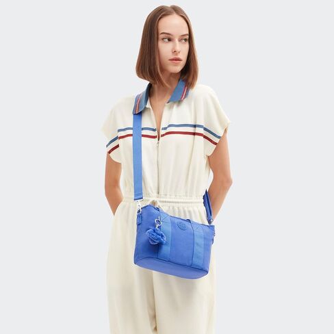 Kipling Minta Shoulder Bag in Saudi Arabia