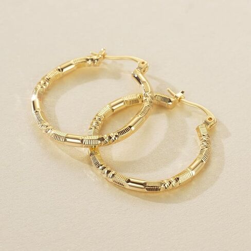 أقراط ذهبية 14 قيراط أقراط ذهبية للنساء 14 قيراط أقراط ذهبية كبيرة مكتنزة أقراط دائرية ذهبية بتصميم منقوش على شكل حرف V أقراط ذهبية للنساء 30 ملم in Kuwait