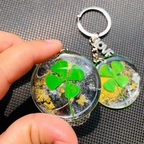 Real Lucky Green 4 Leaf Clovers Key Ring Four Leaf Clover Keychain for WomenGirl Boy Charms Keychain Accessories in Saudi Arabia