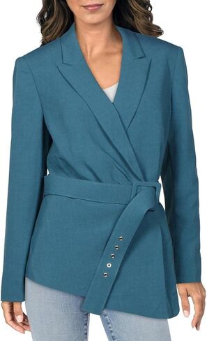 سترة نسائية من TAHARI بياقة مزوّدة بحزام in Kuwait