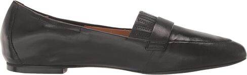 Trotters Women's Emotion Loafer Flat in Saudi Arabia