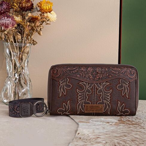 محفظة X Wrangler Western للسوار للنساء محفظة ثنائية الطي مع حامل للبطاقات in Saudi Arabia