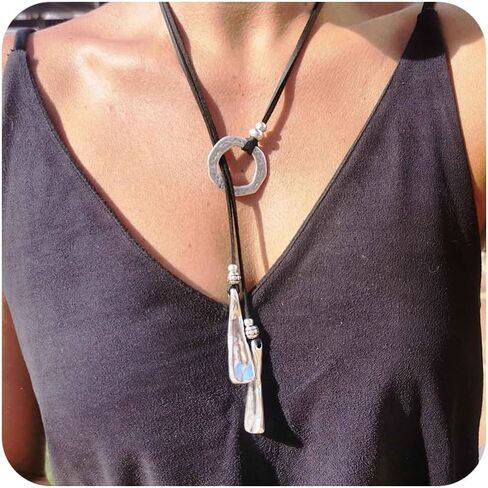 RINHOO FRIENDSHIP Boho Choker Necklace for Women Black Leather Necklace Multi Ring Flower Heart Pendant Choker Necklace for Women Boho Jewelry Gift in Saudi Arabia